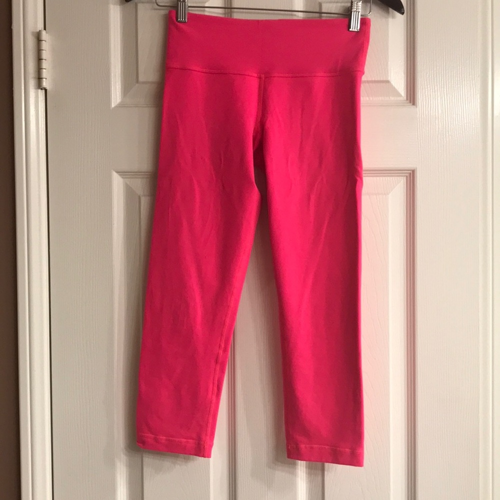 Lululemon crop pants